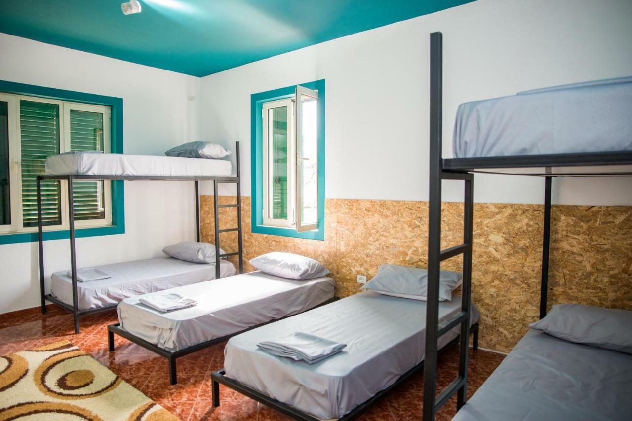 Our Way Guest House & Hostel Шкодер Экстерьер фото